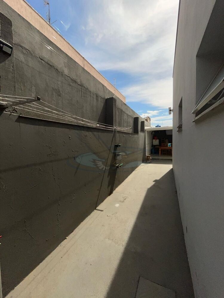 Casa, 4 quartos, 242 m² - Foto 13