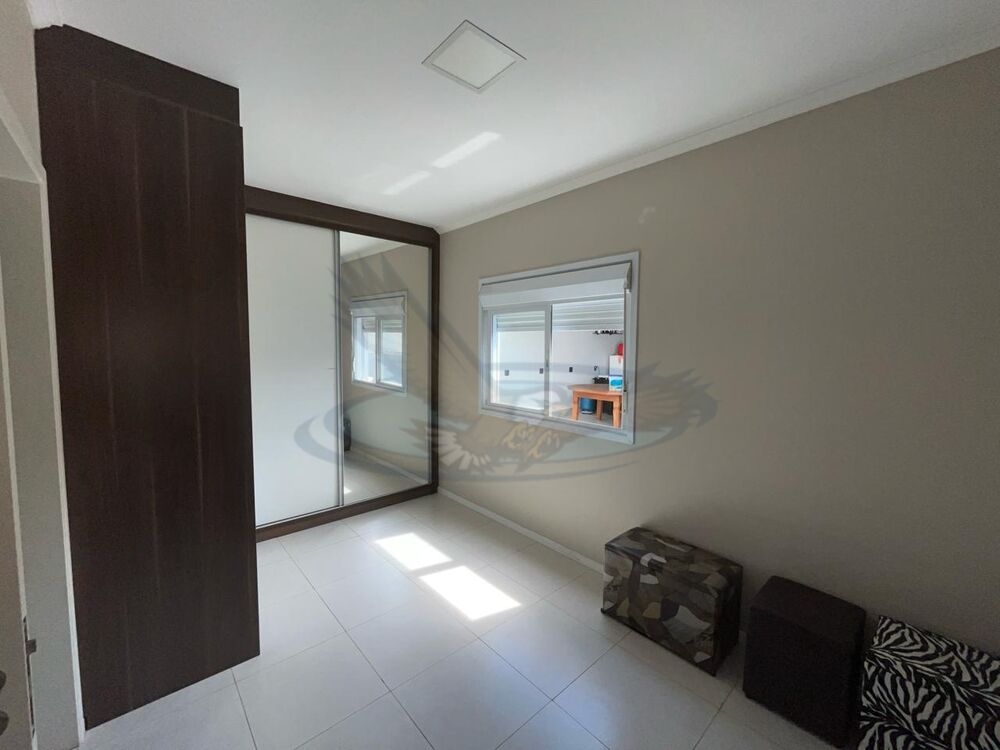 Casa, 4 quartos, 242 m² - Foto 15