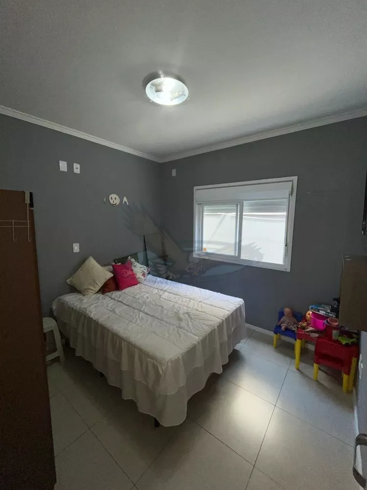 Casa, 4 quartos, 242 m² - Foto 2