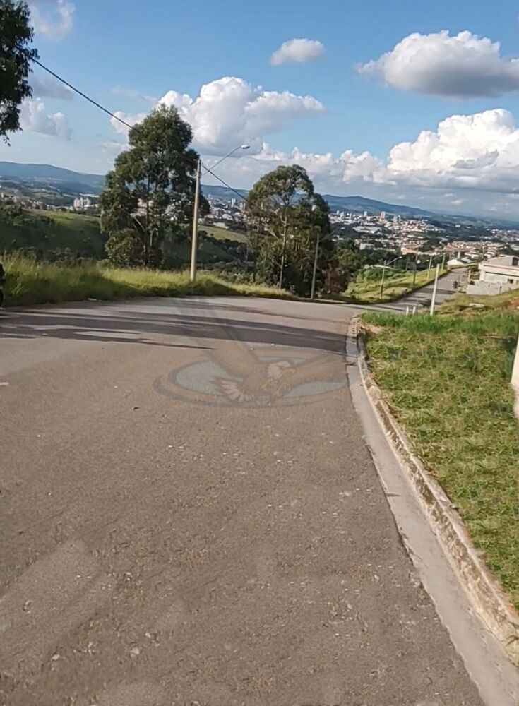 Casa à venda com 3 quartos, 160m² - Foto 2