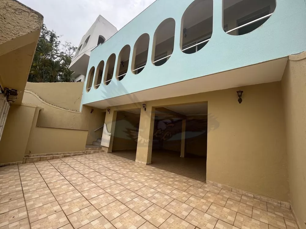 Casa, 4 quartos, 312 m² - Foto 1