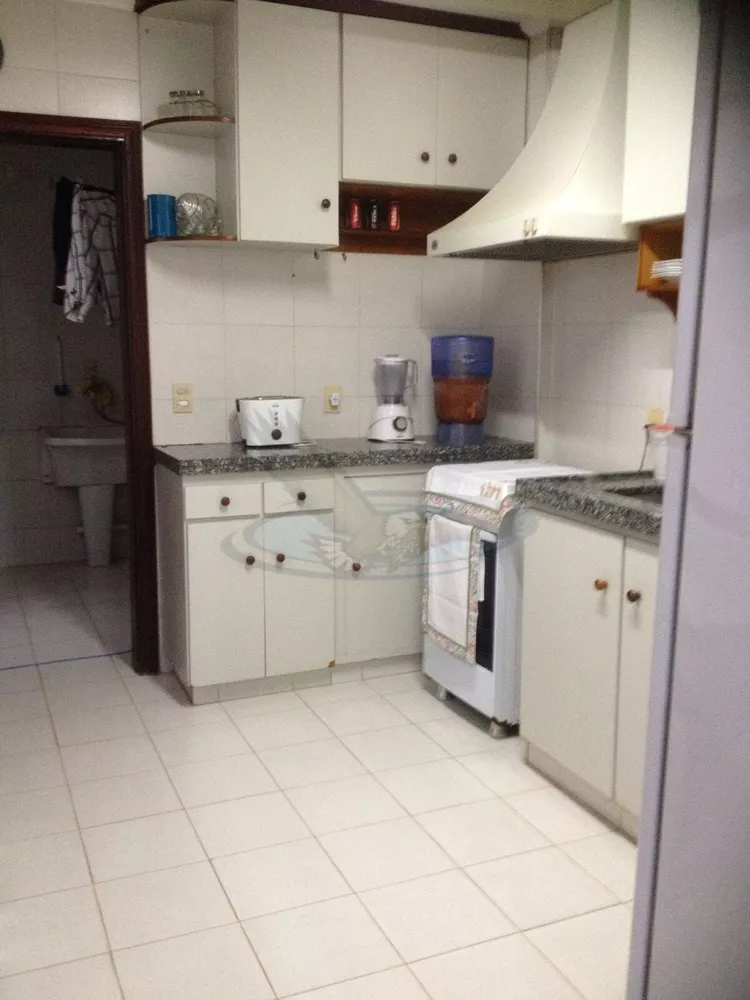 Apartamento, 3 quartos, 241 m² - Foto 3