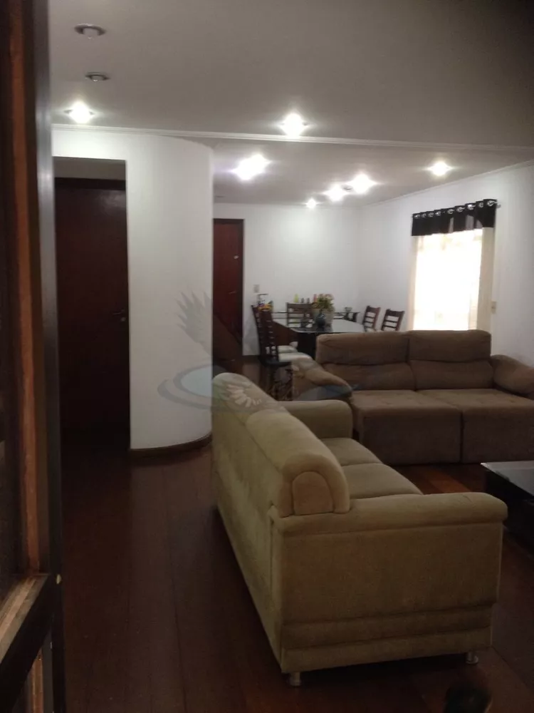 Apartamento, 3 quartos, 241 m² - Foto 2