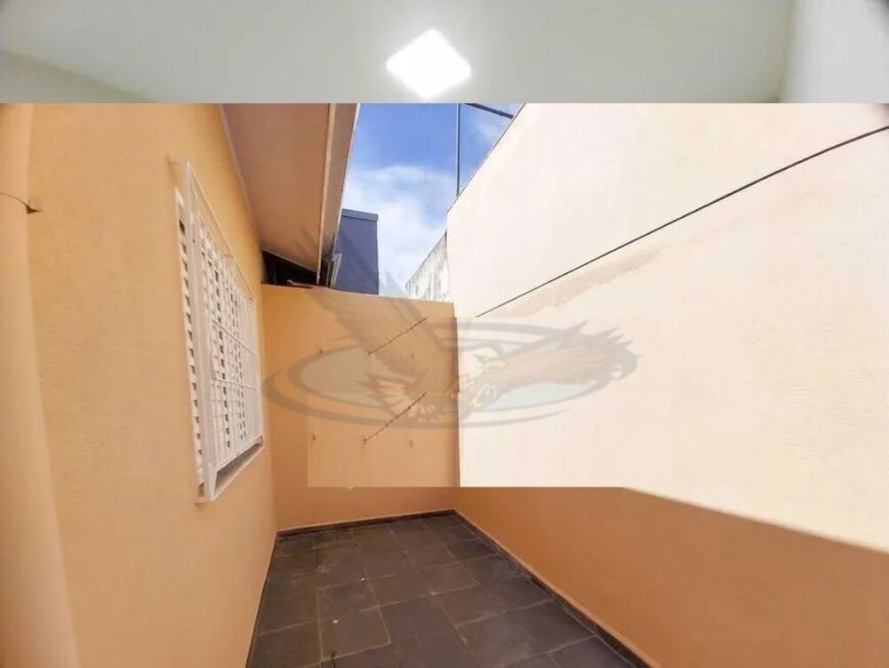 Casa à venda com 3 quartos, 81m² - Foto 2