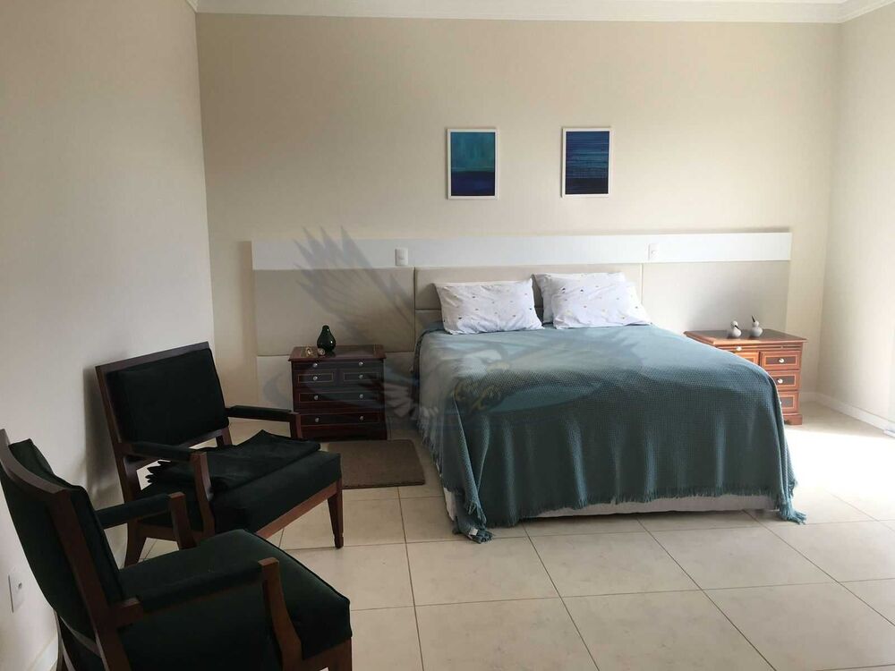 Casa de Condomínio à venda com 4 quartos, 433m² - Foto 1