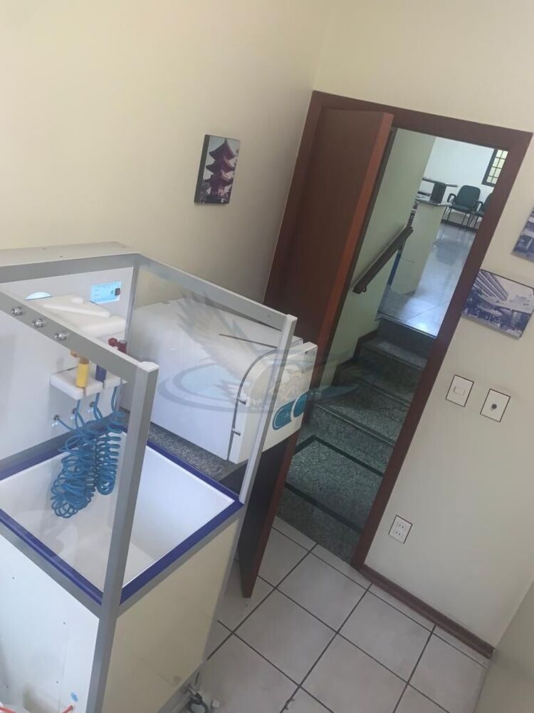 Casa, 329 m² - Foto 2