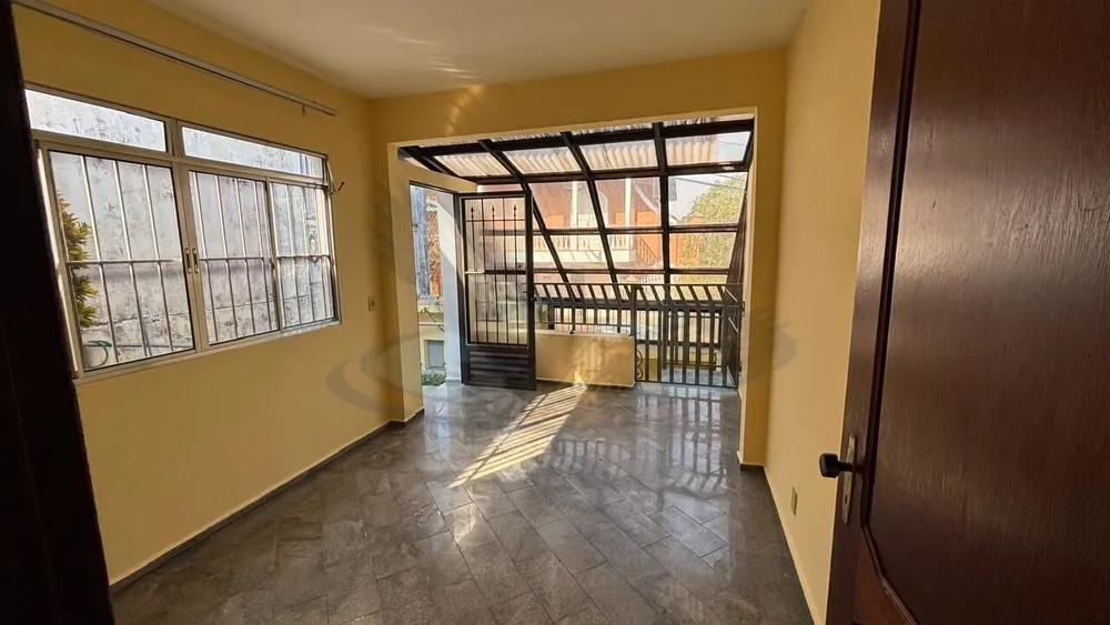 Casa, 4 quartos, 228 m² - Foto 4