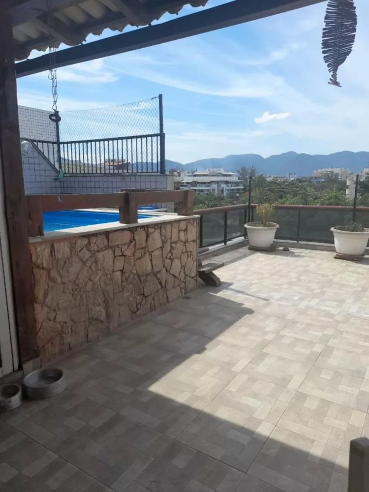 Cobertura, 3 quartos, 214 m² - Foto 2