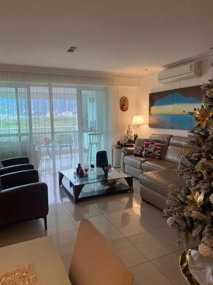 Apartamento, 3 quartos, 160 m² - Foto 1