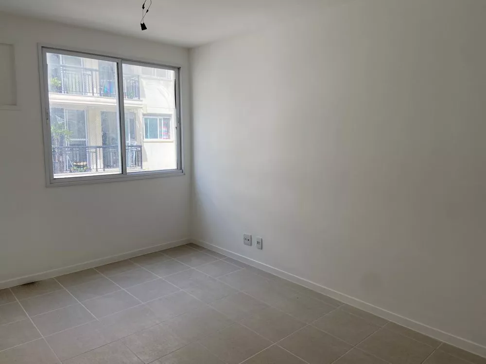 Apartamento à venda com 2 quartos, 67m² - Foto 10