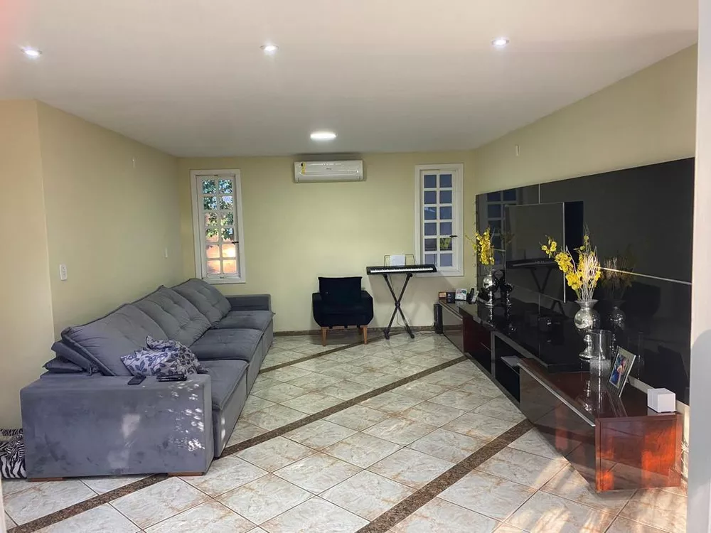 Casa de Condomínio à venda com 8 quartos, 550m² - Foto 17