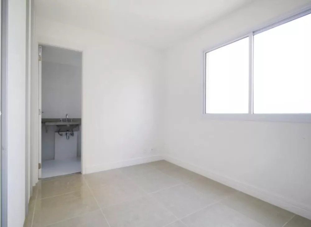 Apartamento à venda com 4 quartos, 197m² - Foto 24