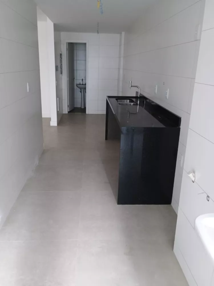 Cobertura, 3 quartos, 291 m² - Foto 2