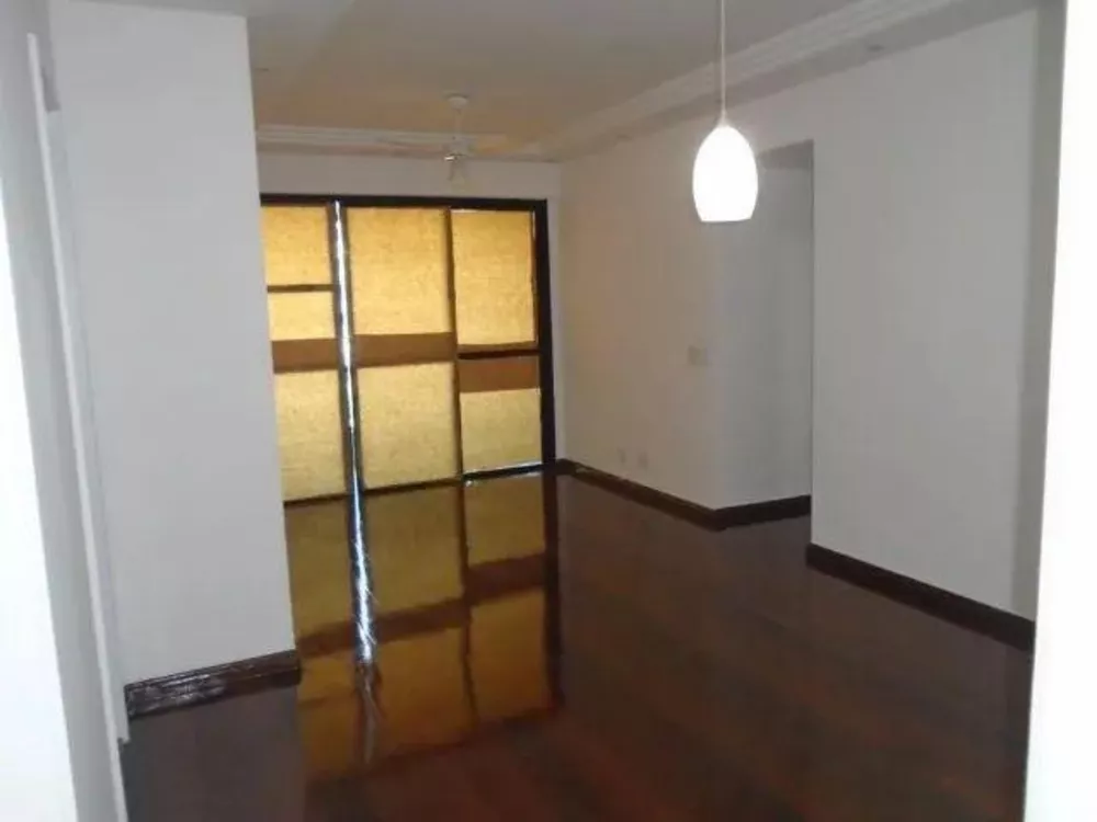 Apartamento à venda com 2 quartos, 75m² - Foto 4