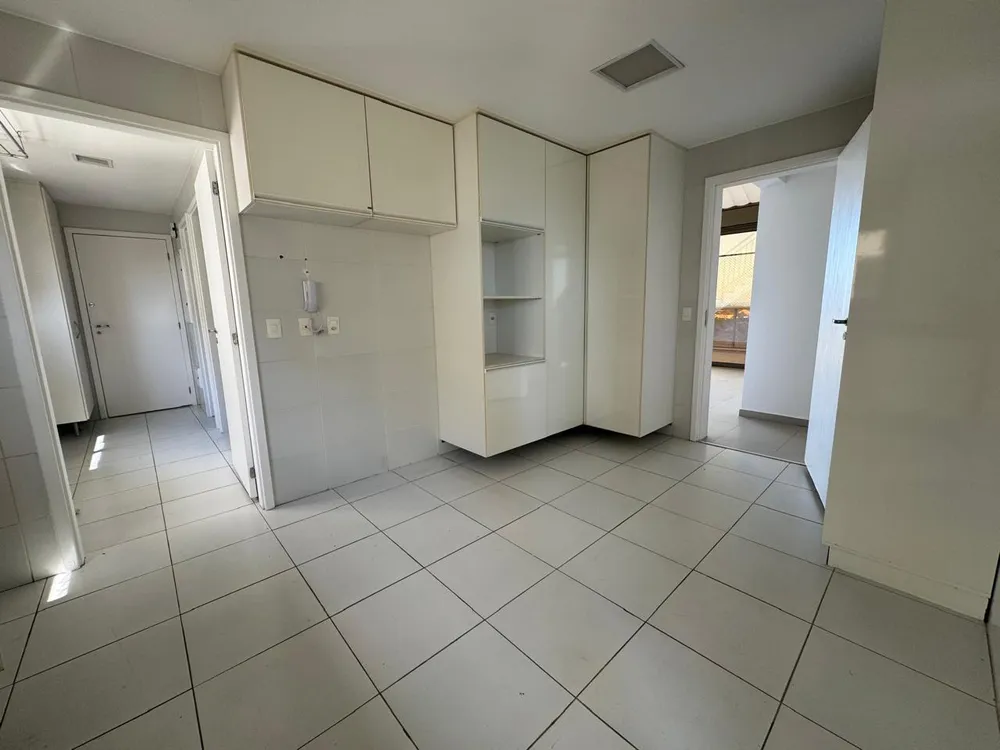 Cobertura, 4 quartos, 368 m² - Foto 32