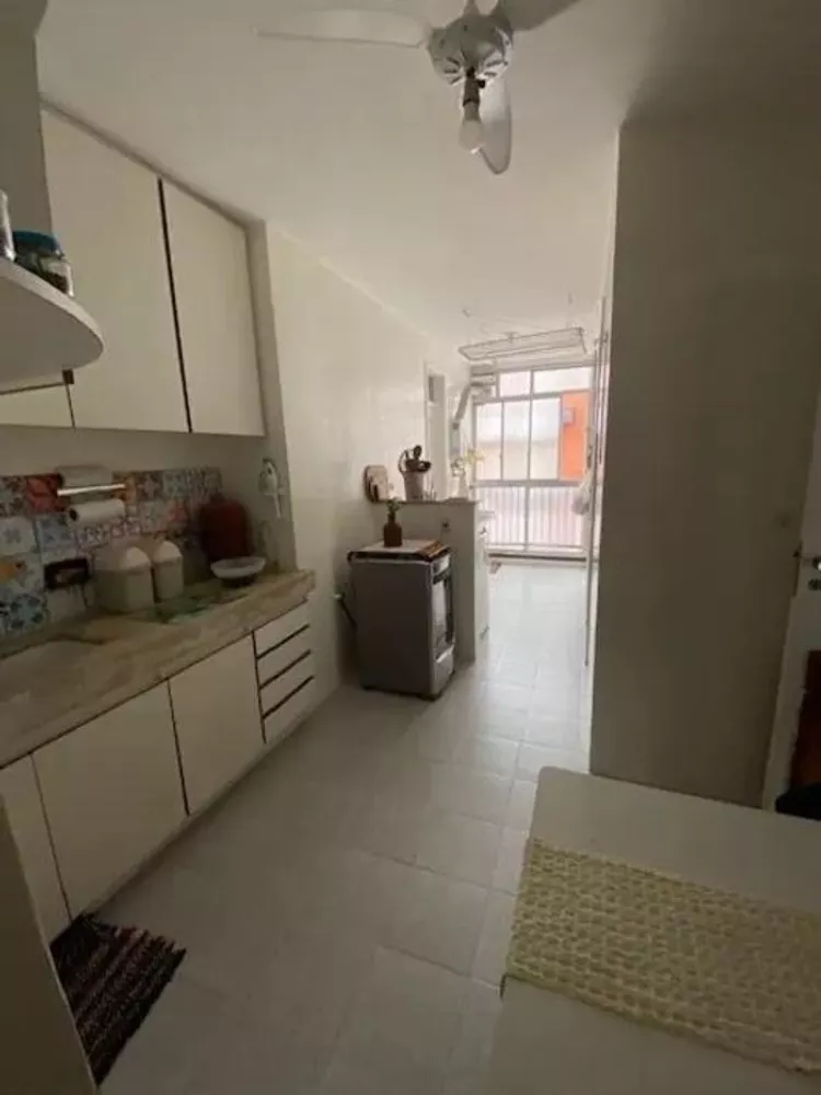 Apartamento à venda com 3 quartos, 145m² - Foto 22