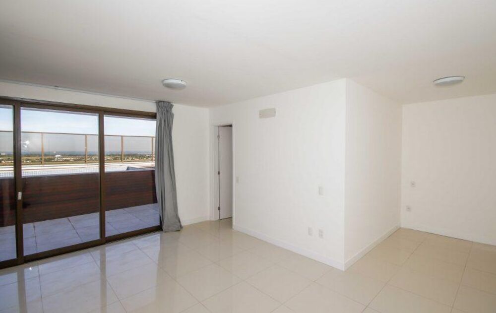 Cobertura à venda com 4 quartos, 250m² - Foto 4