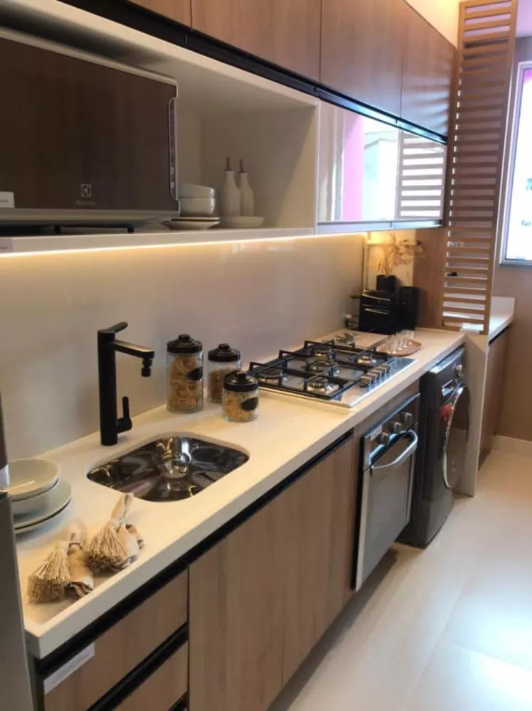 Apartamento, 1 quarto, 33 m² - Foto 2