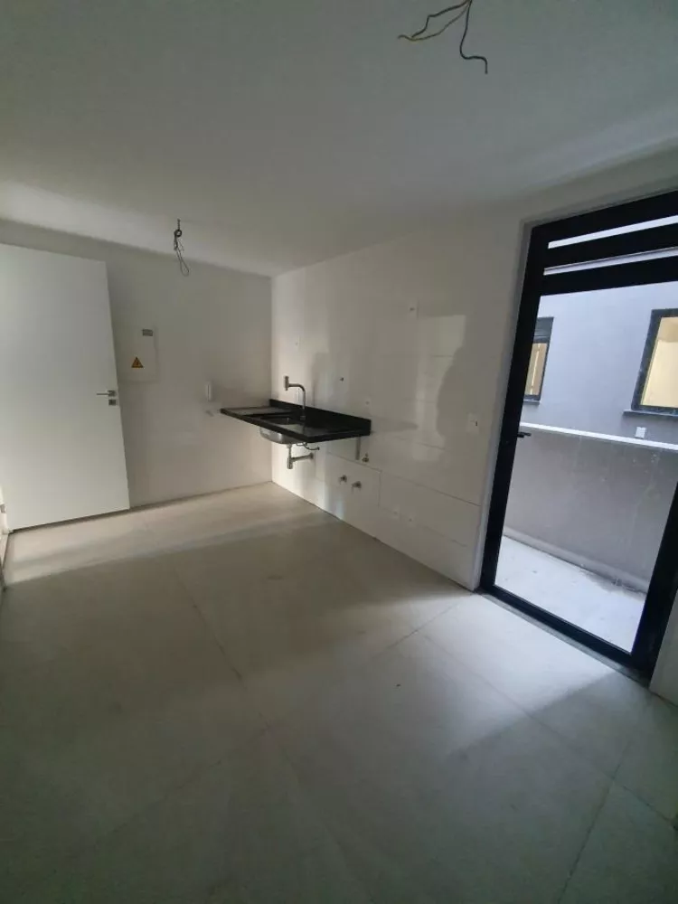 Apartamento, 3 quartos, 133 m² - Foto 3