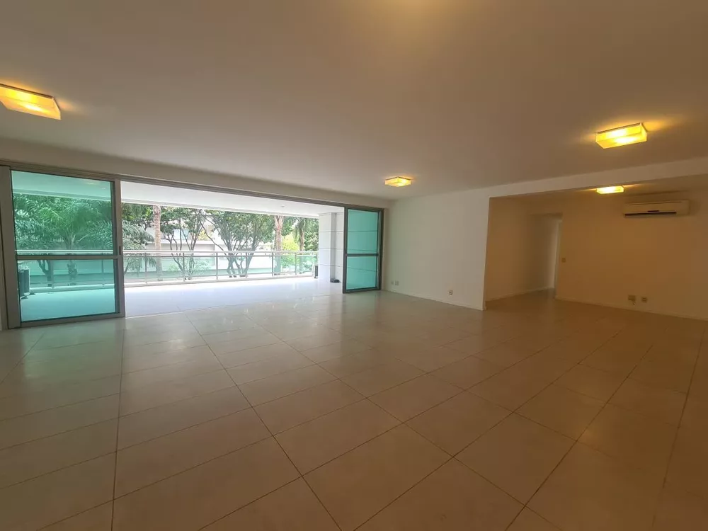 Apartamento à venda com 4 quartos, 289m² - Foto 4