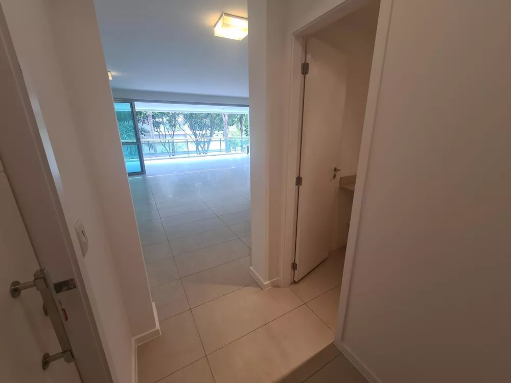 Apartamento à venda com 4 quartos, 289m² - Foto 7