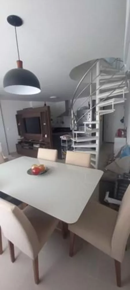 Cobertura à venda com 2 quartos, 76m² - Foto 8