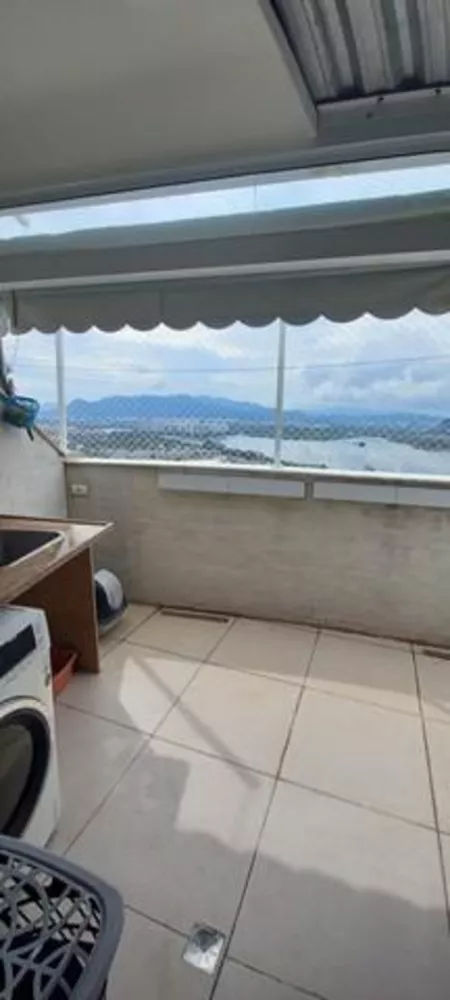 Cobertura à venda com 2 quartos, 76m² - Foto 1