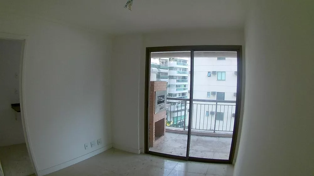 Apartamento à venda com 3 quartos, 110m² - Foto 8