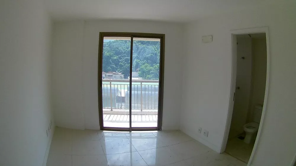 Apartamento à venda com 3 quartos, 110m² - Foto 16