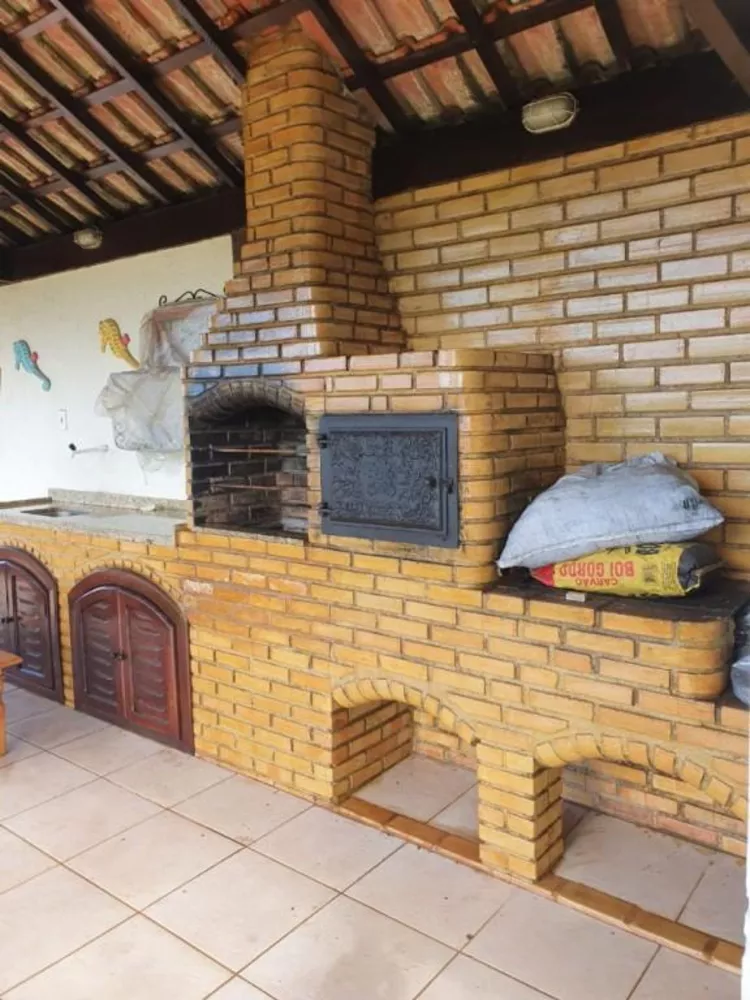 Casa de Condomínio à venda com 4 quartos, 250m² - Foto 15