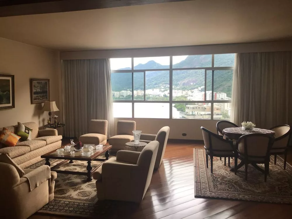 Apartamento, 3 quartos, 184 m² - Foto 1