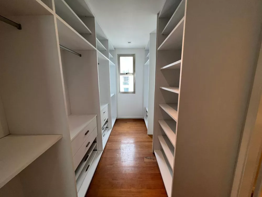 Apartamento à venda com 4 quartos, 376m² - Foto 14