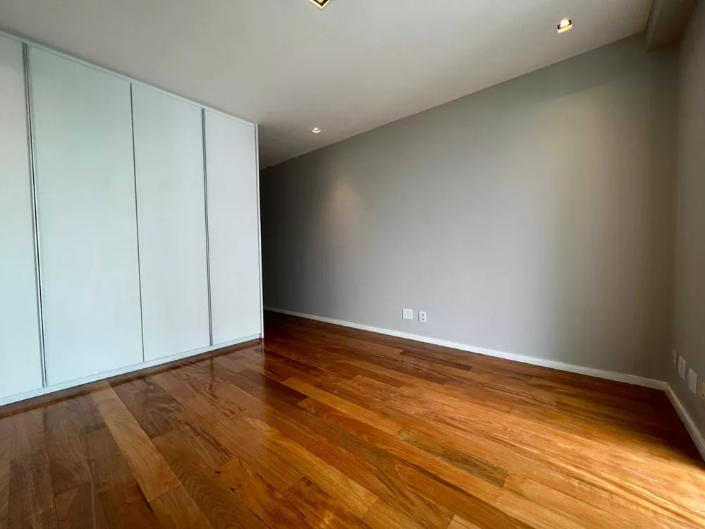 Apartamento à venda com 4 quartos, 376m² - Foto 21