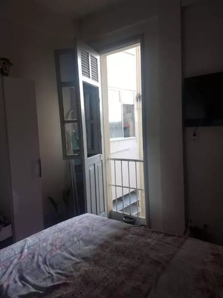 Apartamento à venda com 2 quartos, 65m² - Foto 3