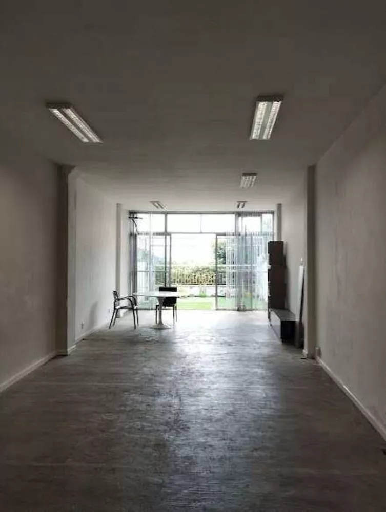 Sala-Conjunto, 2330 m² - Foto 2