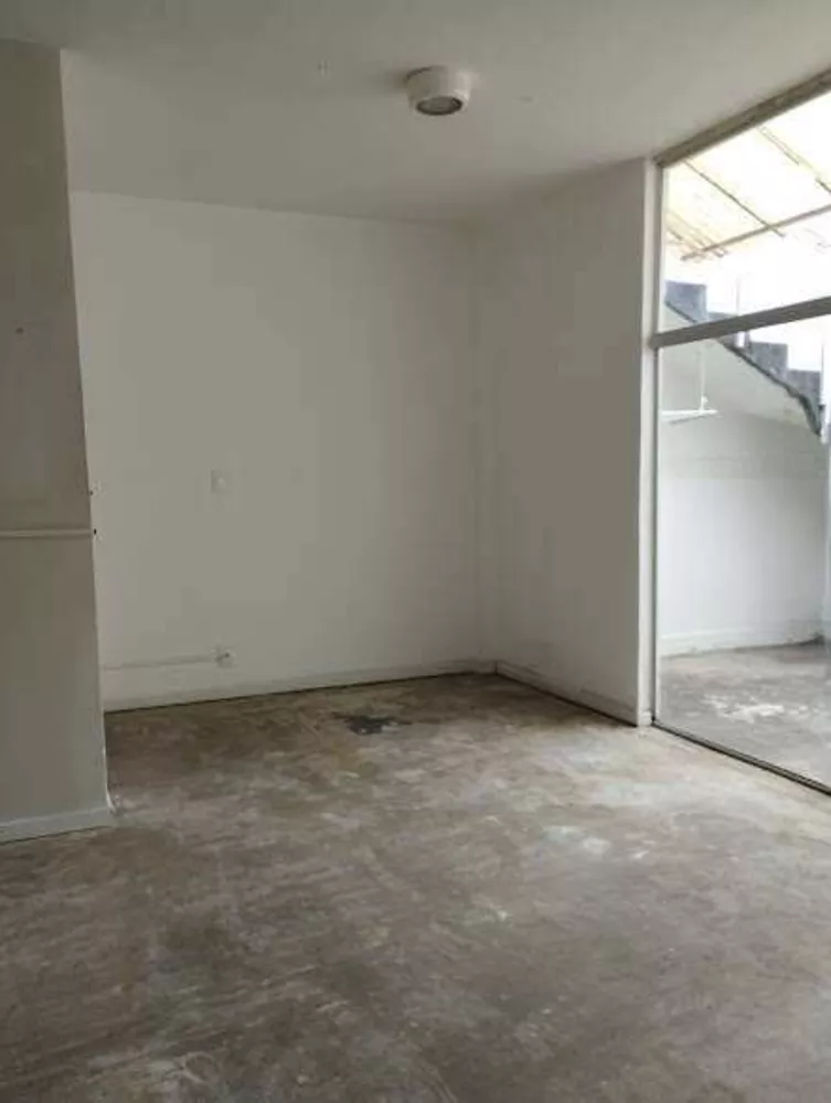 Sala-Conjunto, 2330 m² - Foto 14