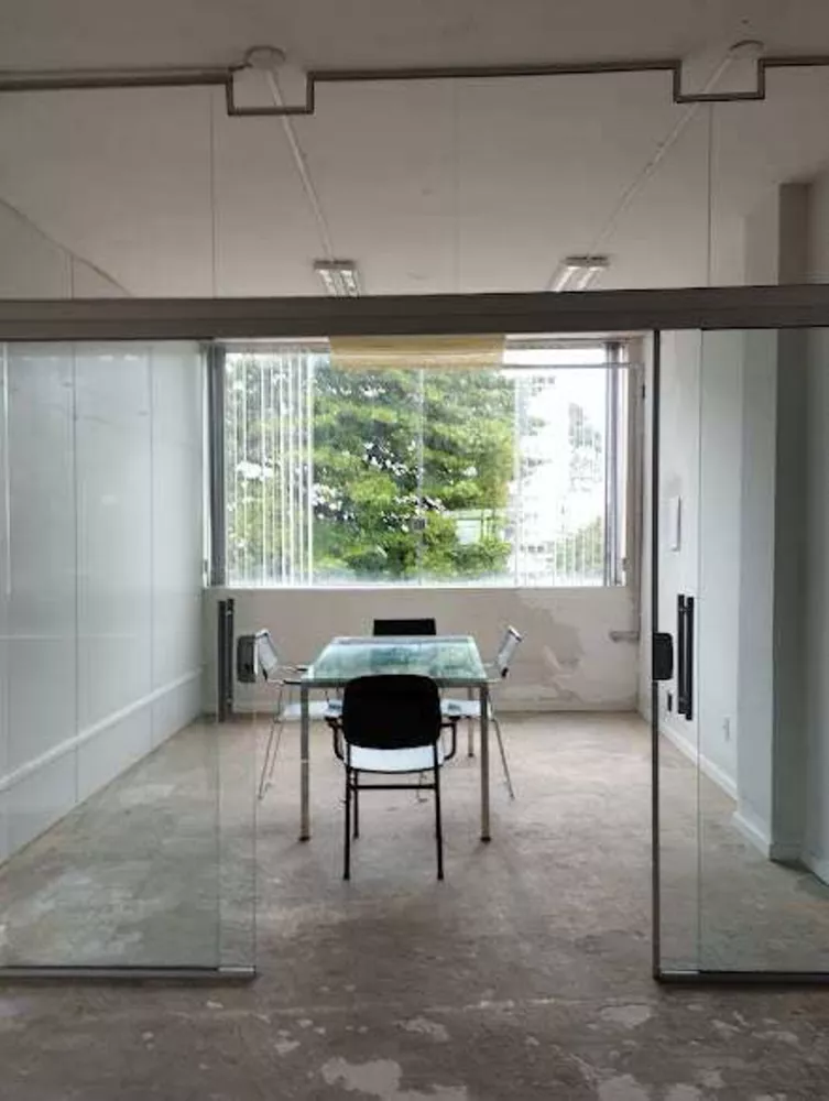 Sala-Conjunto, 2330 m² - Foto 12