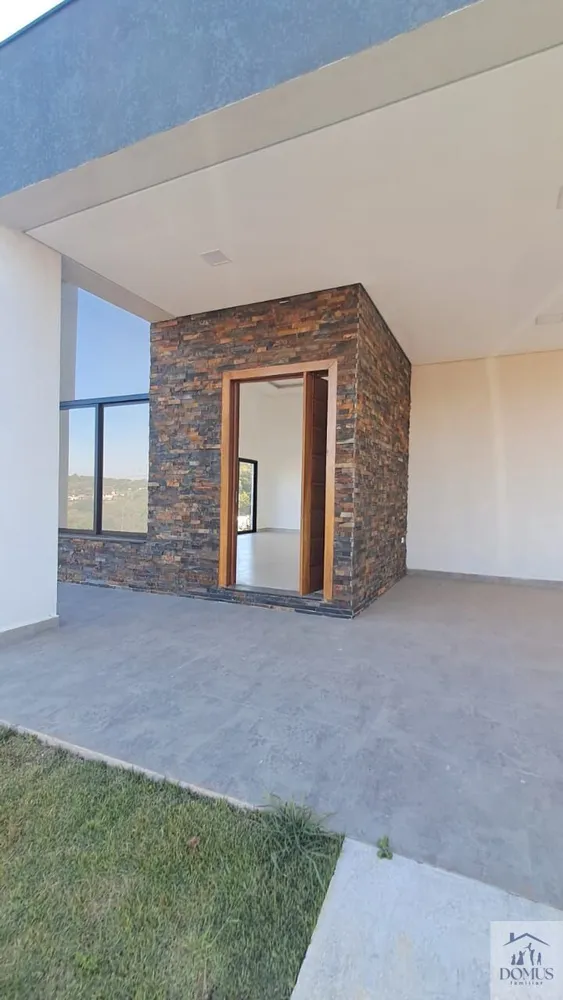 Casa, 4 quartos, 267 m² - Foto 1