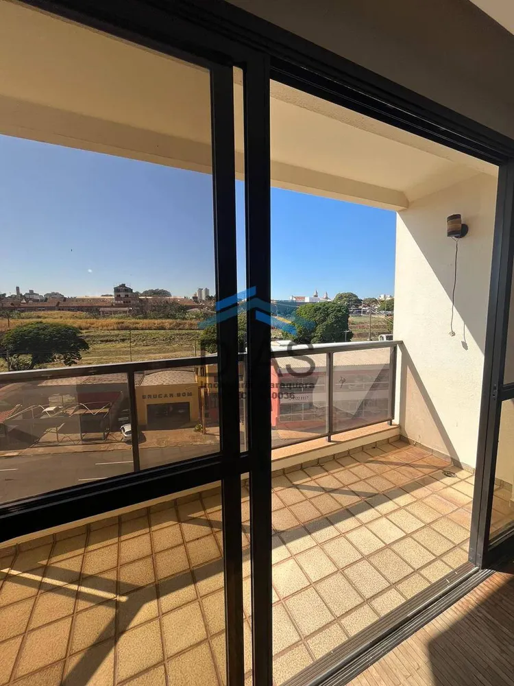 Apartamento, 3 quartos, 200 m² - Foto 2