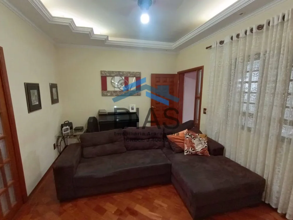 Casa, 3 quartos, 250 m² - Foto 3
