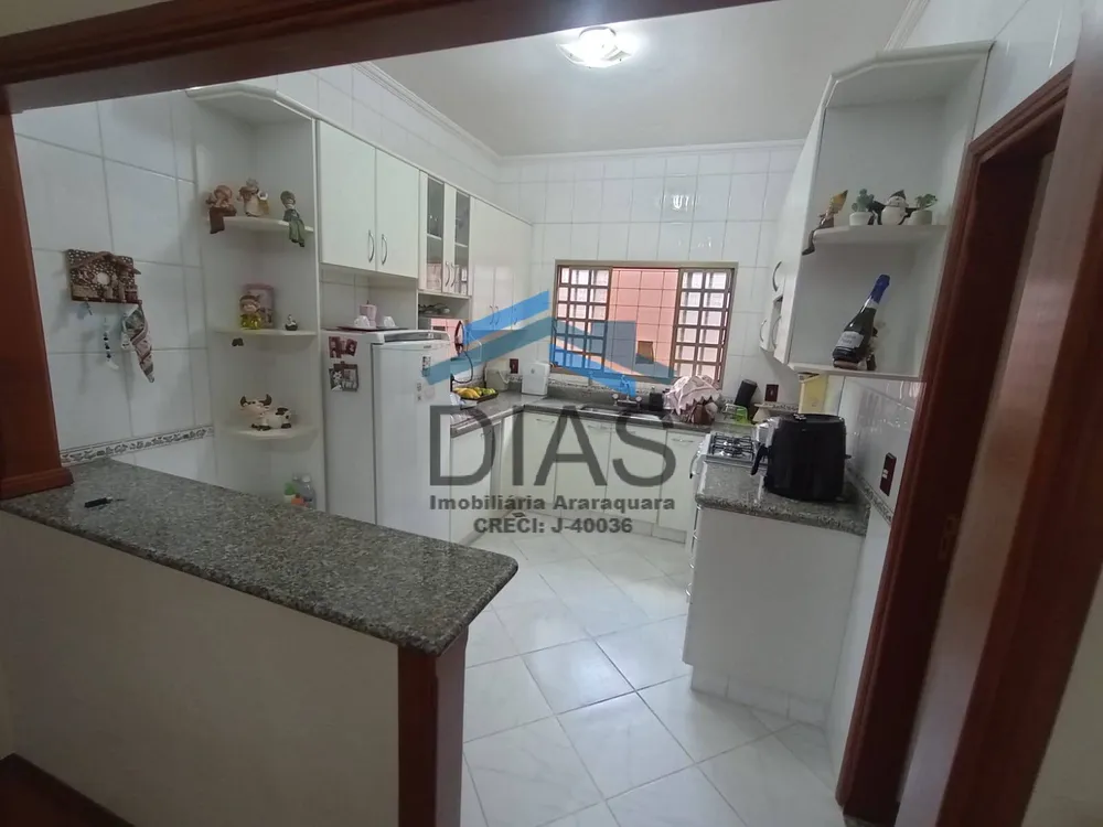 Casa, 3 quartos, 250 m² - Foto 4