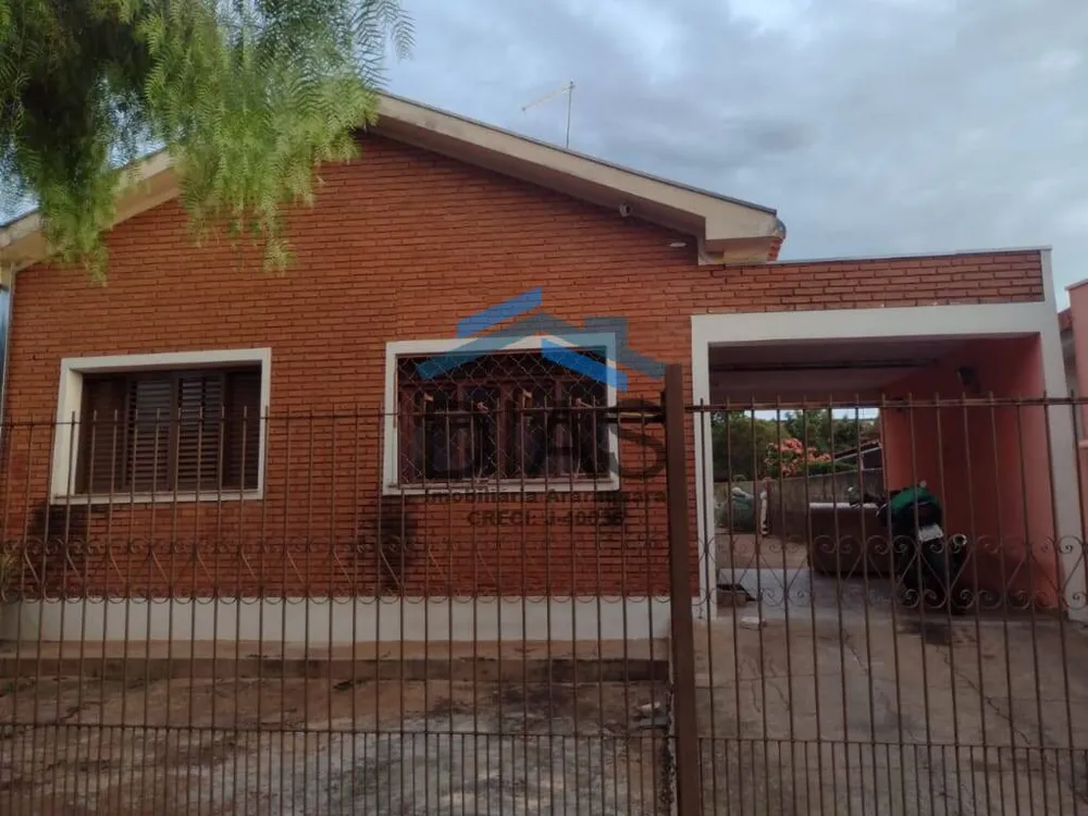 Casa, 3 quartos, 233 m² - Foto 1