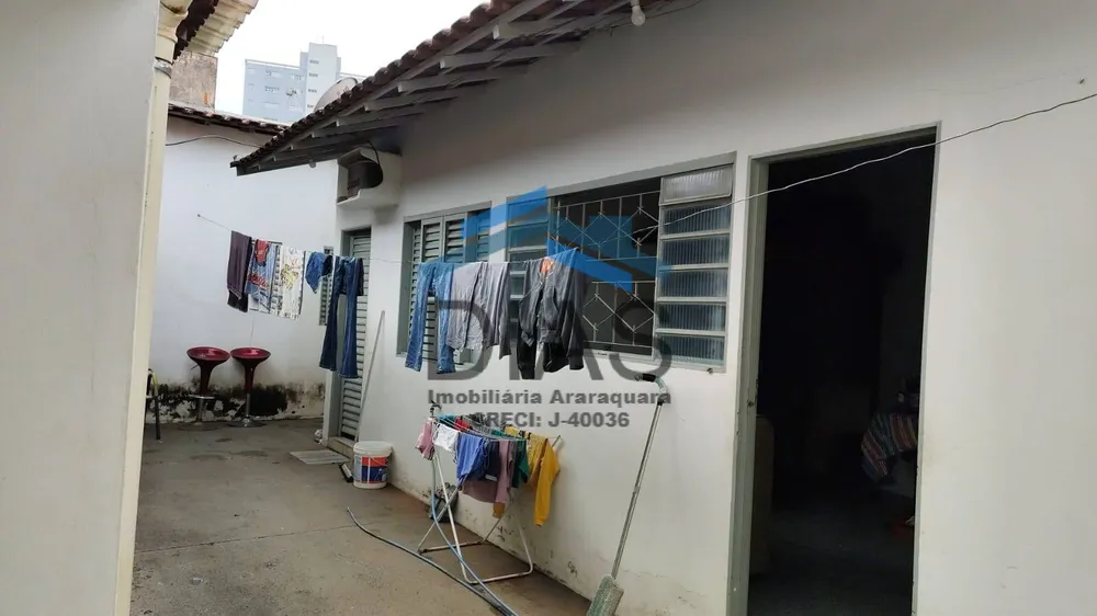 Casa, 3 quartos, 263 m² - Foto 1