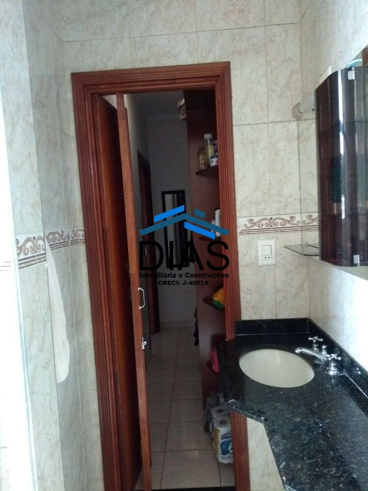 Casa, 3 quartos, 240 m² - Foto 7