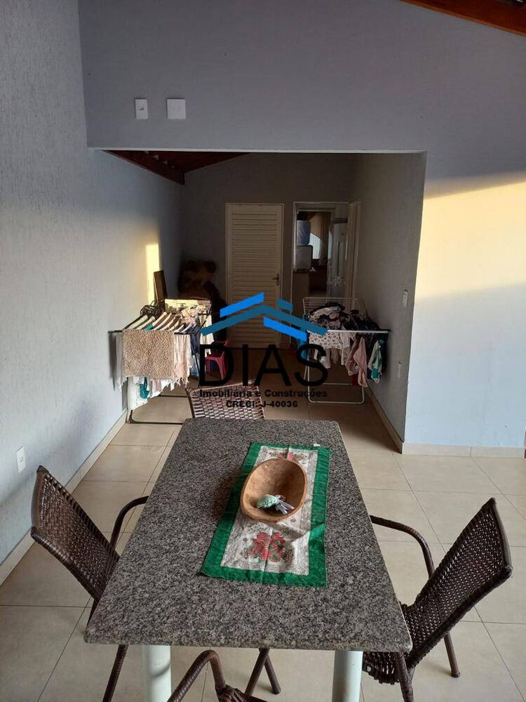 Casa à venda com 3 quartos, 190m² - Foto 6