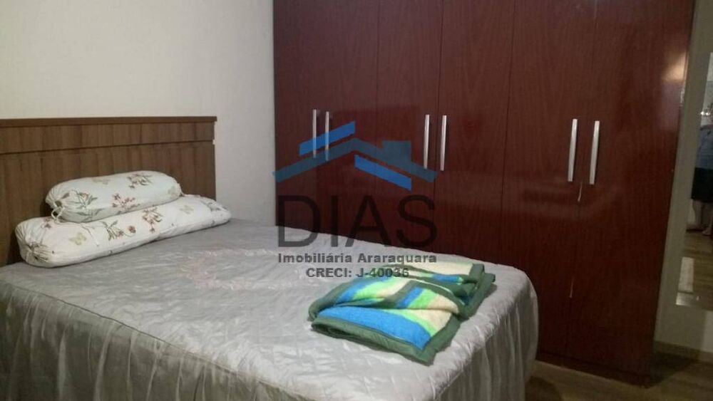 Casa, 3 quartos, 179 m² - Foto 2