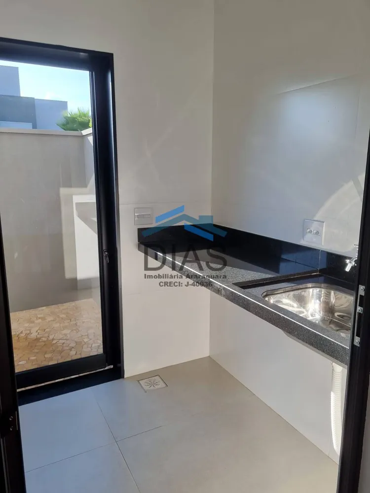 Casa, 3 quartos, 205 m² - Foto 3
