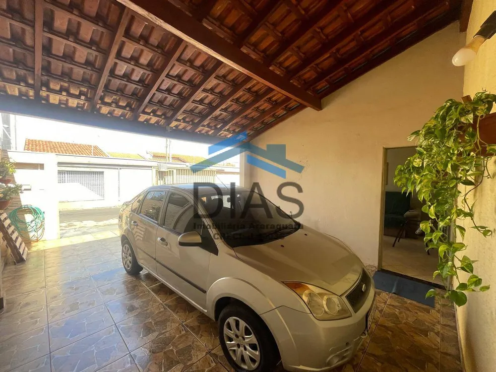 Casa, 3 quartos, 172 m² - Foto 1