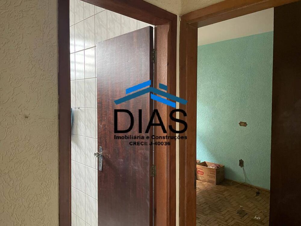 Casa à venda com 3 quartos, 172m² - Foto 5