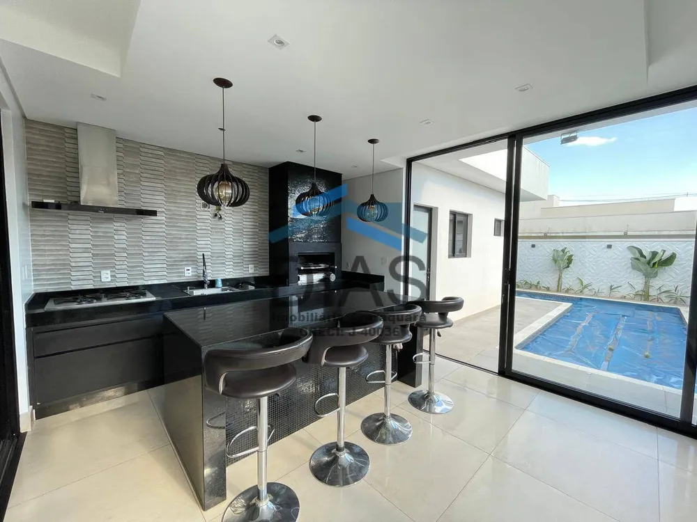 Casa, 3 quartos, 227 m² - Foto 1